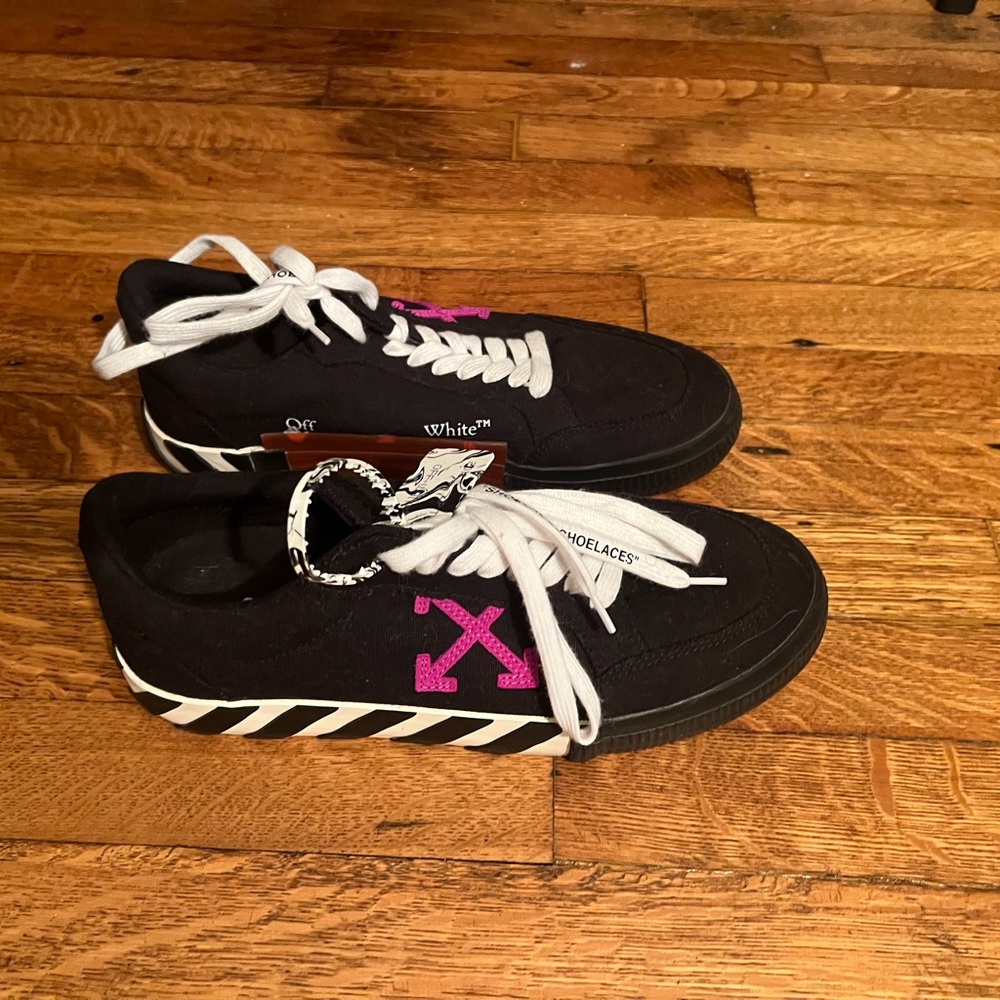 Off white shoes